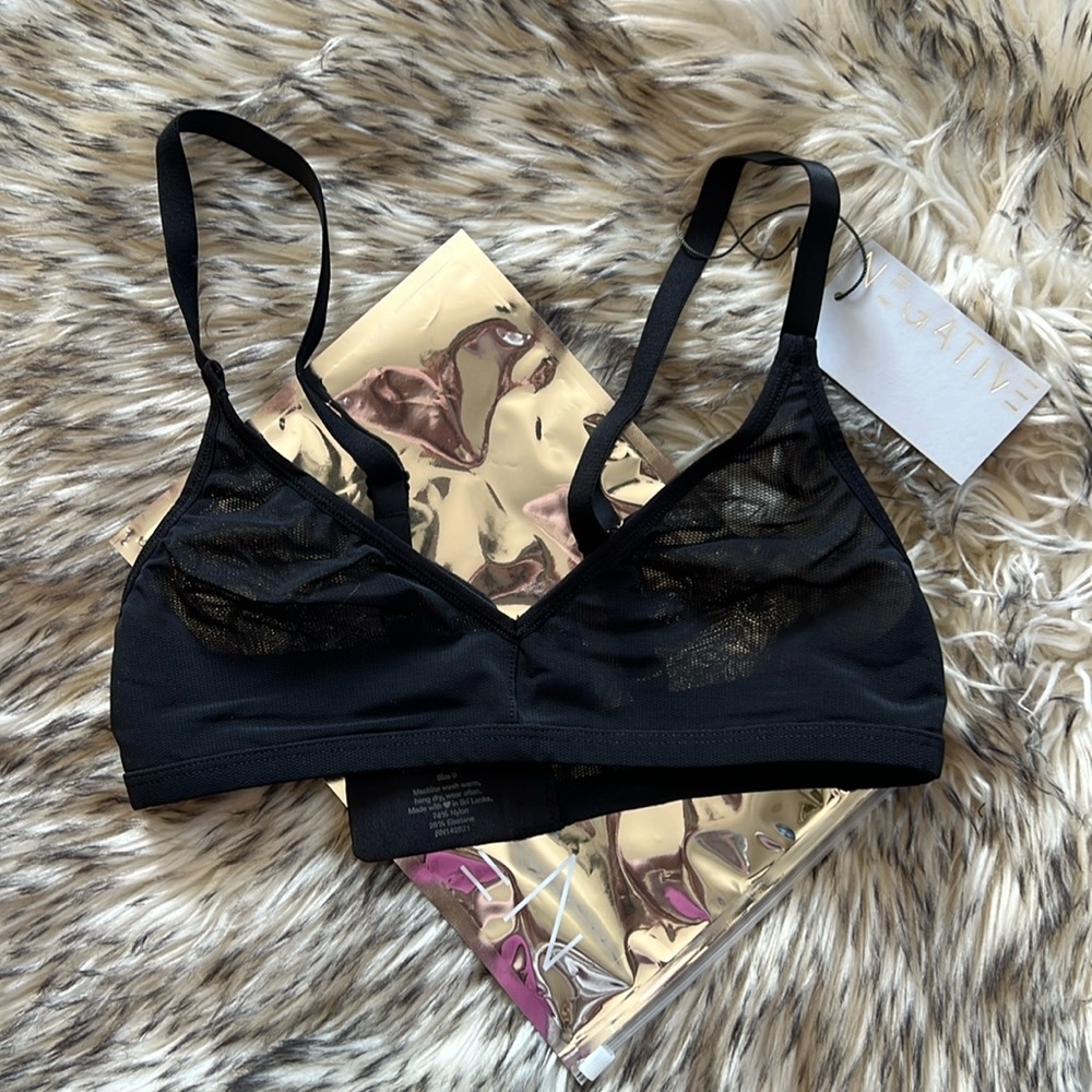 Negative Black Sieve Non-Wire Bra - Size 0, BNWT